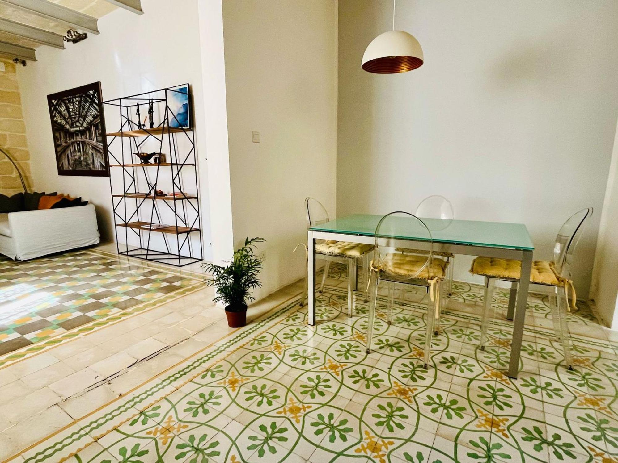 Cozy Charming Apartment In Old Bakery Street فاليتا المظهر الخارجي الصورة